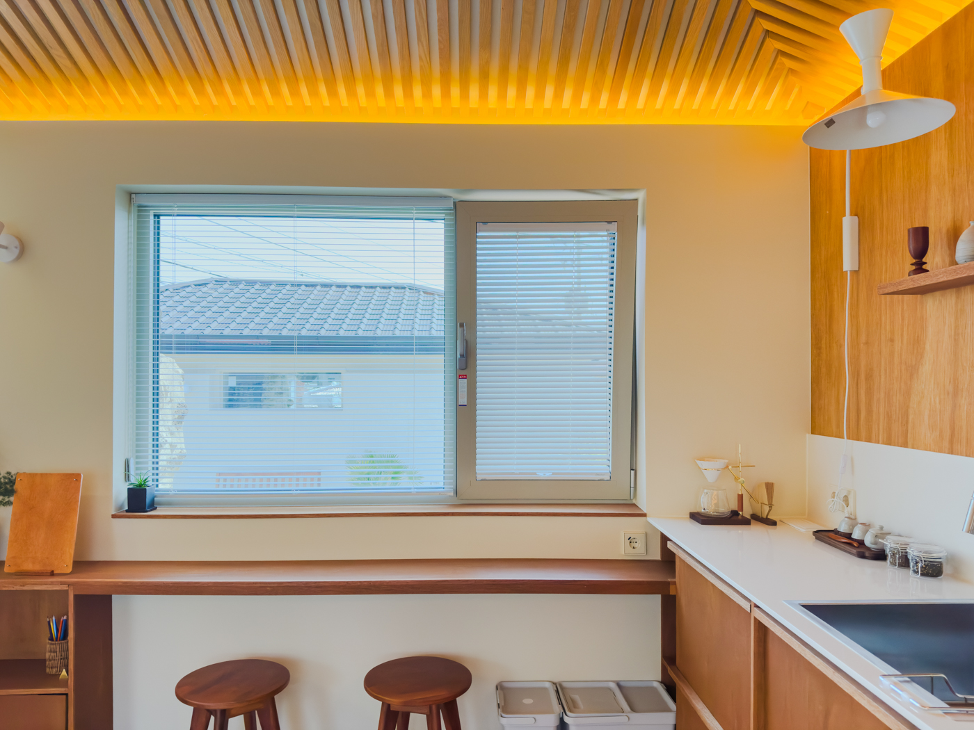 호밀 & 모니카웍스