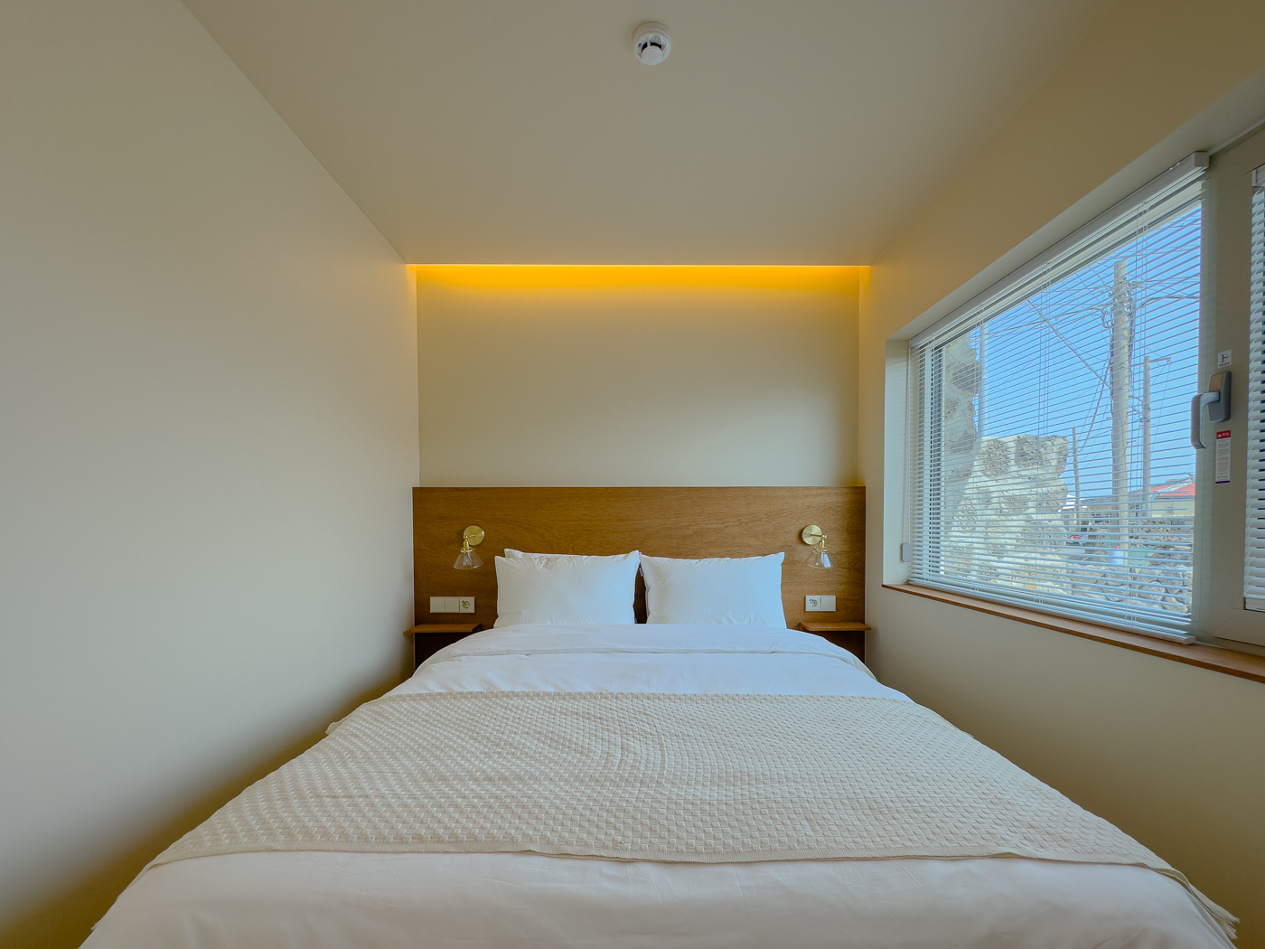 호밀 & 모니카웍스