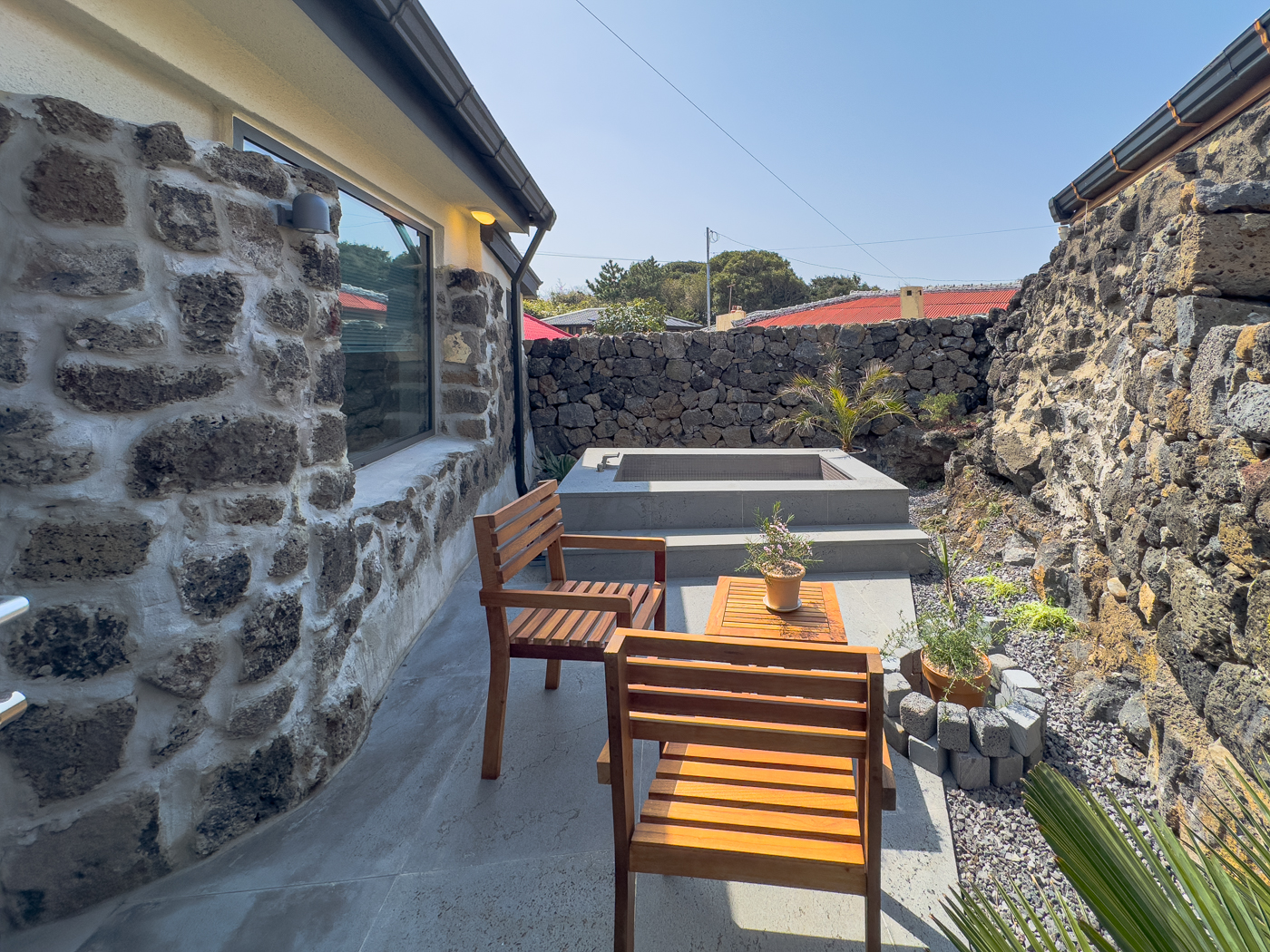 호밀 & 모니카웍스